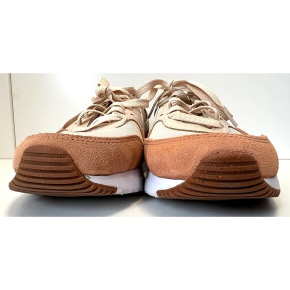 Nike Air Max SC sneakers in sanddrift/amber brown/white. Size 8.5(W), 7(M). - Picture 2 of 9